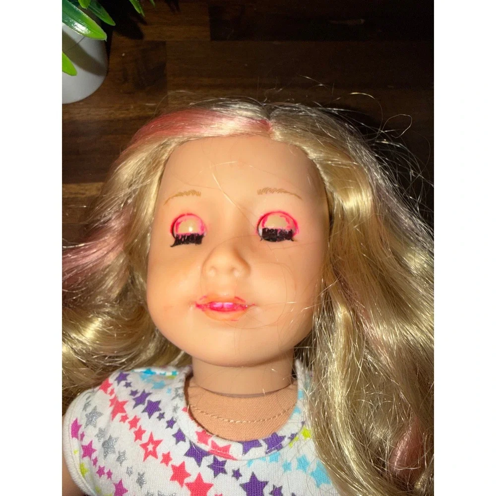 American Girl Doll Blonde Pink Highlights Green Eyes Star Dress & Dog Fair